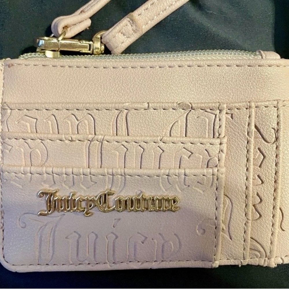 Juicy Couture Vintage Pink Leather Wallet Wristlet Deboss Dusty Blush